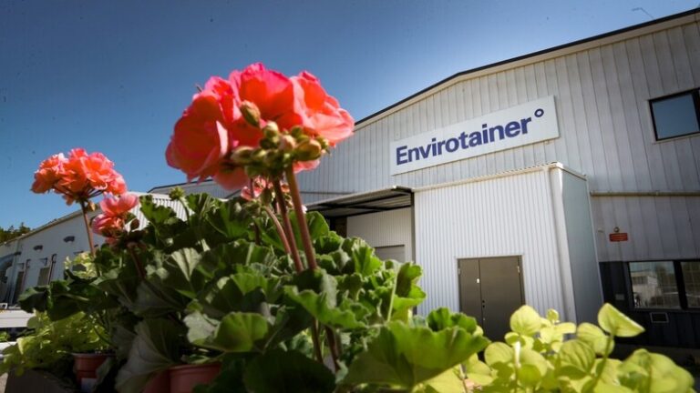 Envirotainer and AFKLMP promote SAF together