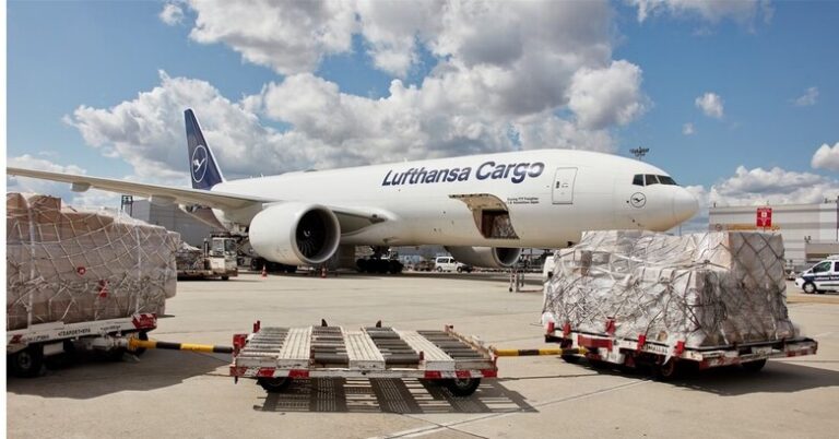 Lufthansa Cargo developing VR training for loading supervisors