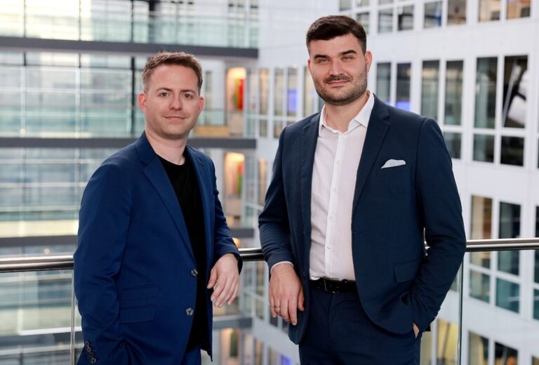allivate appoints an MD-duo team