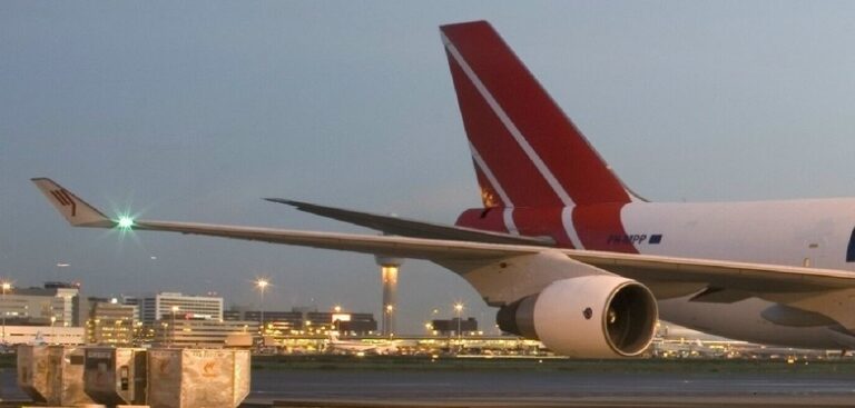 Schiphol Airport’s flight cap annulled